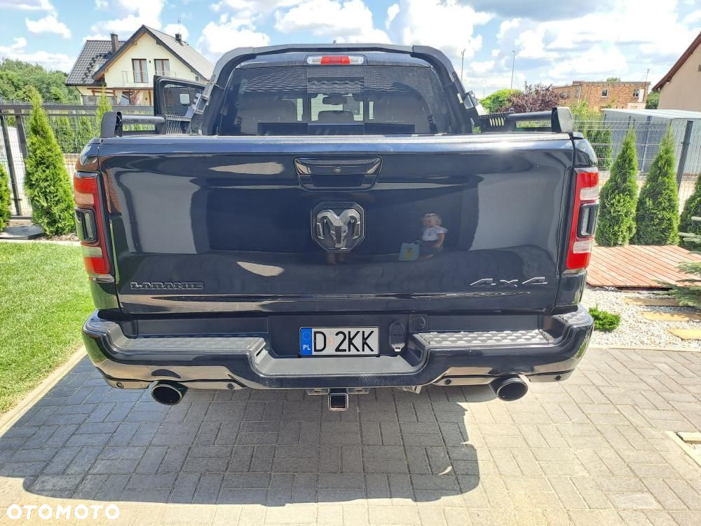 Dodge RAM 1500 5.7 4x4 - 7