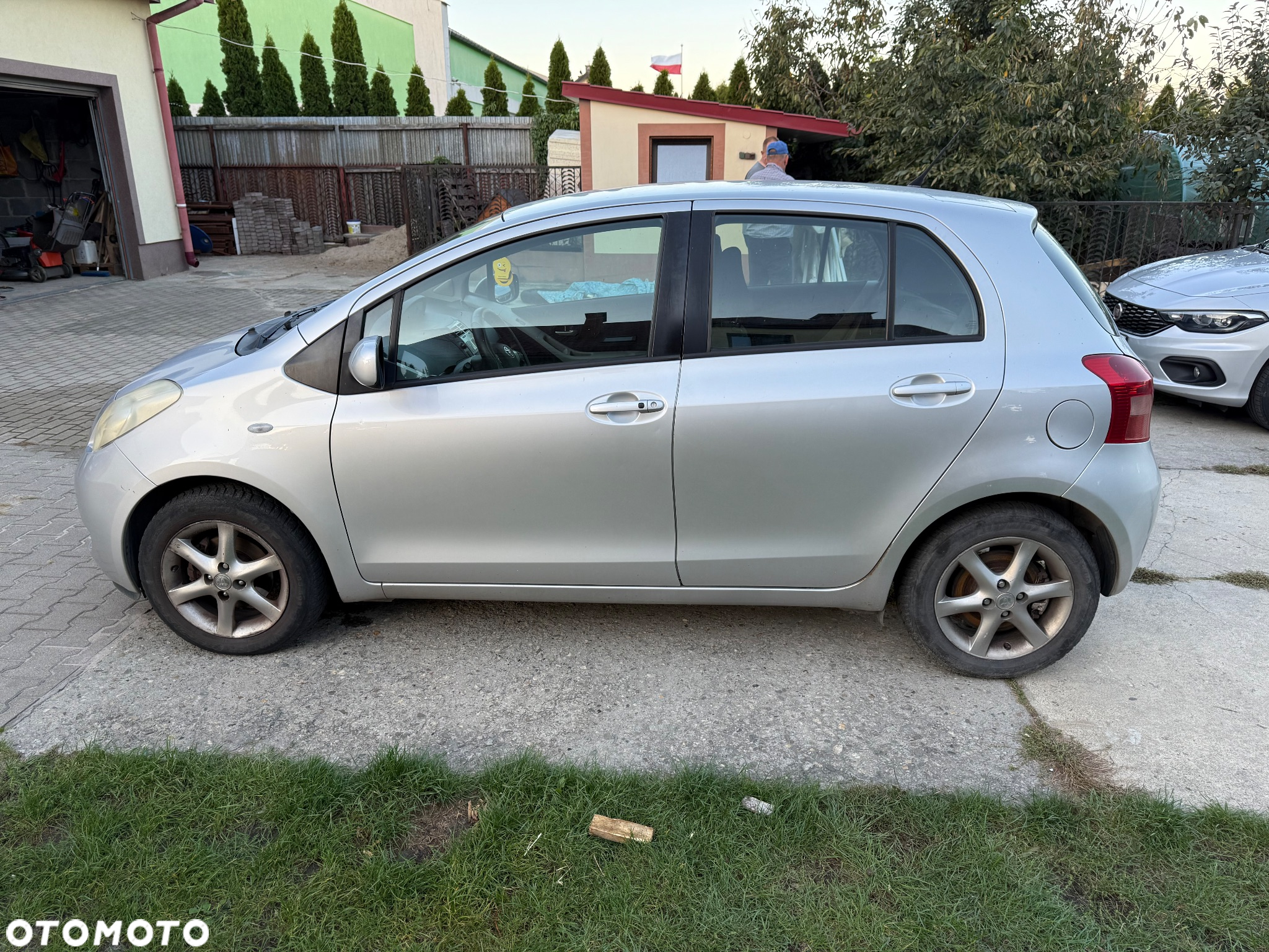 Toyota Yaris 1.3 Sol - 7
