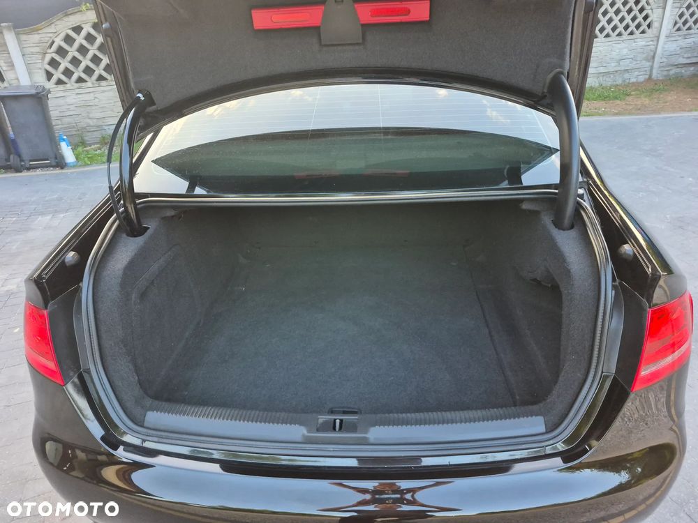 Audi A4 Limousine 2.0 TDI DPF Ambition - 18