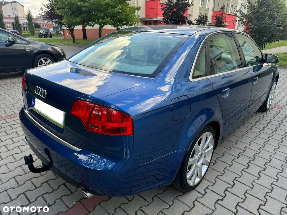 Audi A4 - 8