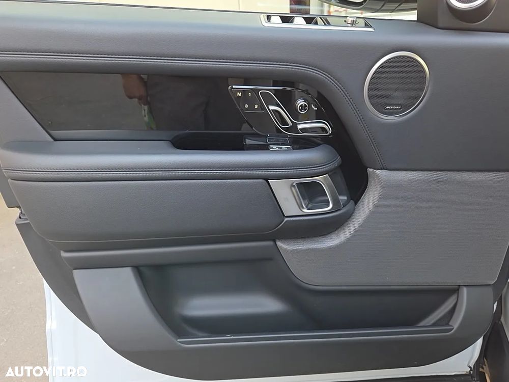Land Rover Range Rover 3.0L TDV6 HSE - 31