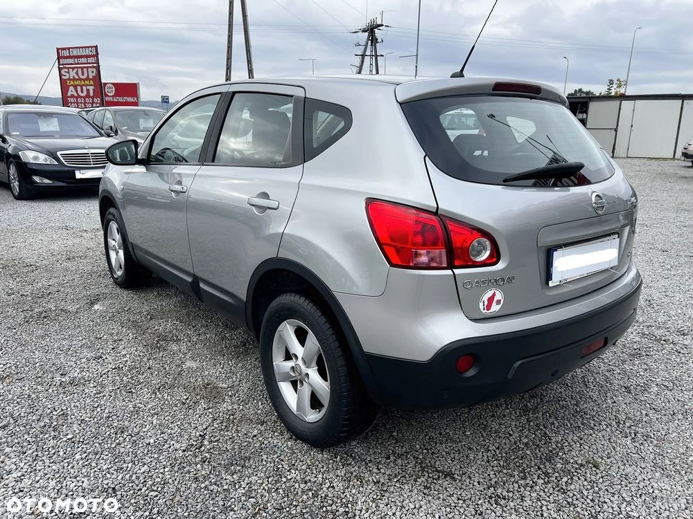 Nissan Qashqai - 4