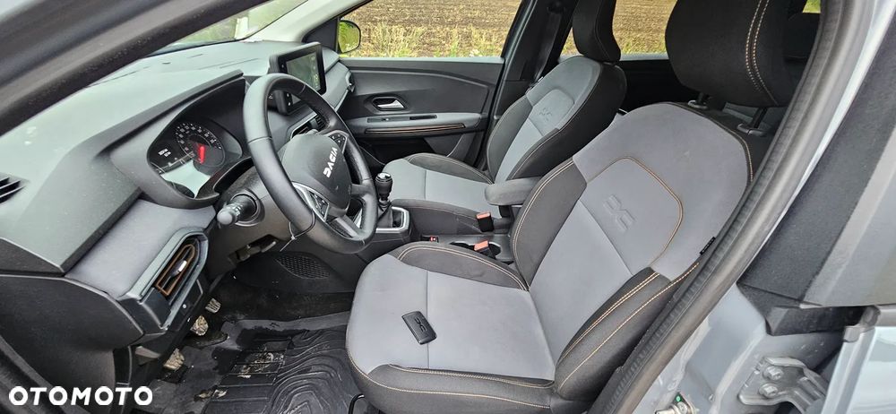 Dacia Jogger TCe 110 (7-Sitzer) Comfort - 16