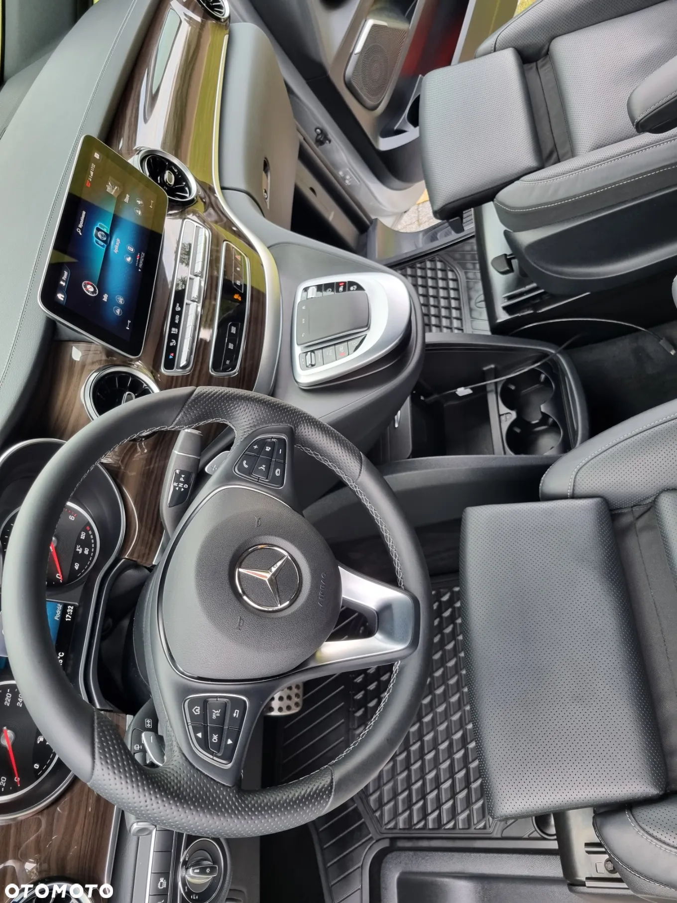 Mercedes-Benz Klasa V 300 d 4-Matic 9G-Tronic (d³ugi) - 10