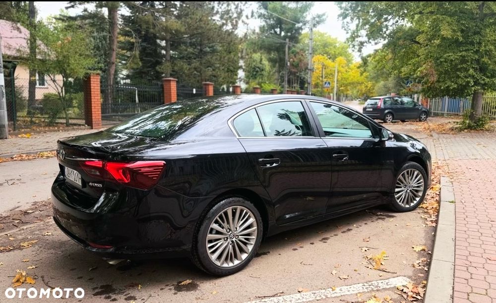 Toyota Avensis 2.0 D-4D Prestige - 4