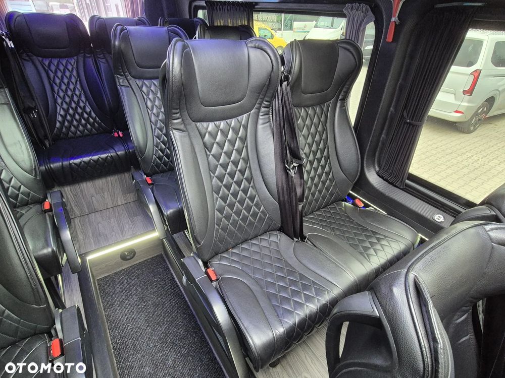 Mercedes-Benz SPRINTER 519 CDI / SPROWADZONY/ 3.0 190 KM / AUTOMAT - 22