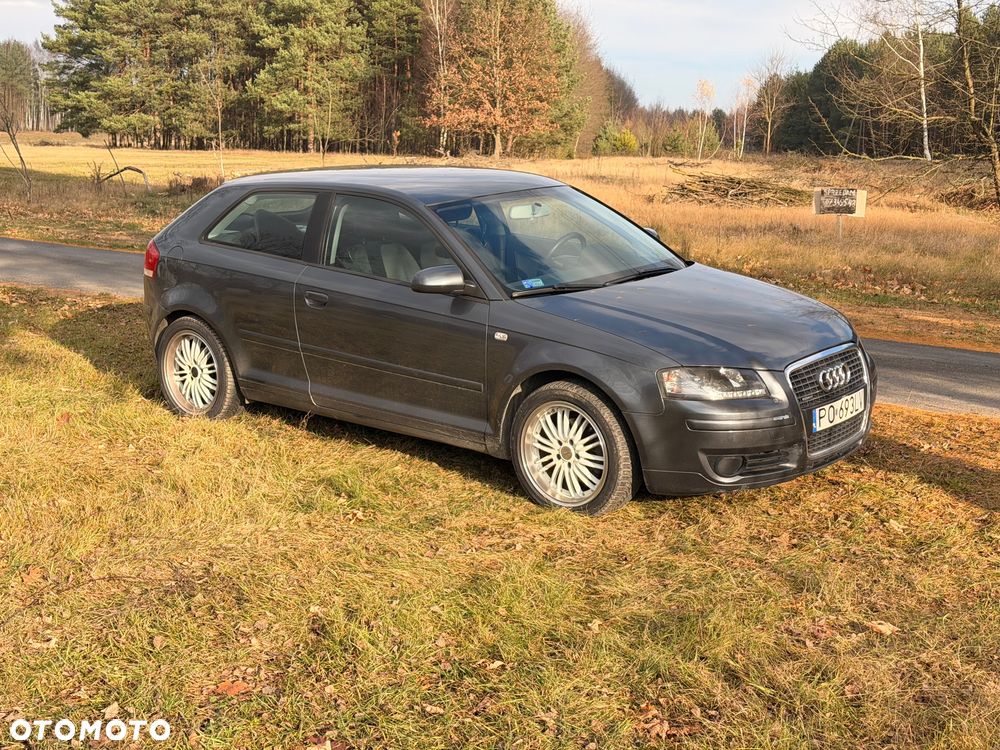 Audi A3 3-drzwiowe 2.0 TDI Quattro Ambiente - 4