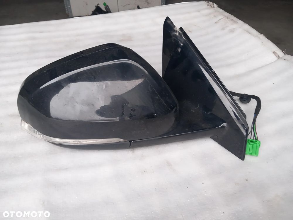 Volvo V-40 II lusterko zewnetrzne prawe czarne 2012- - 1
