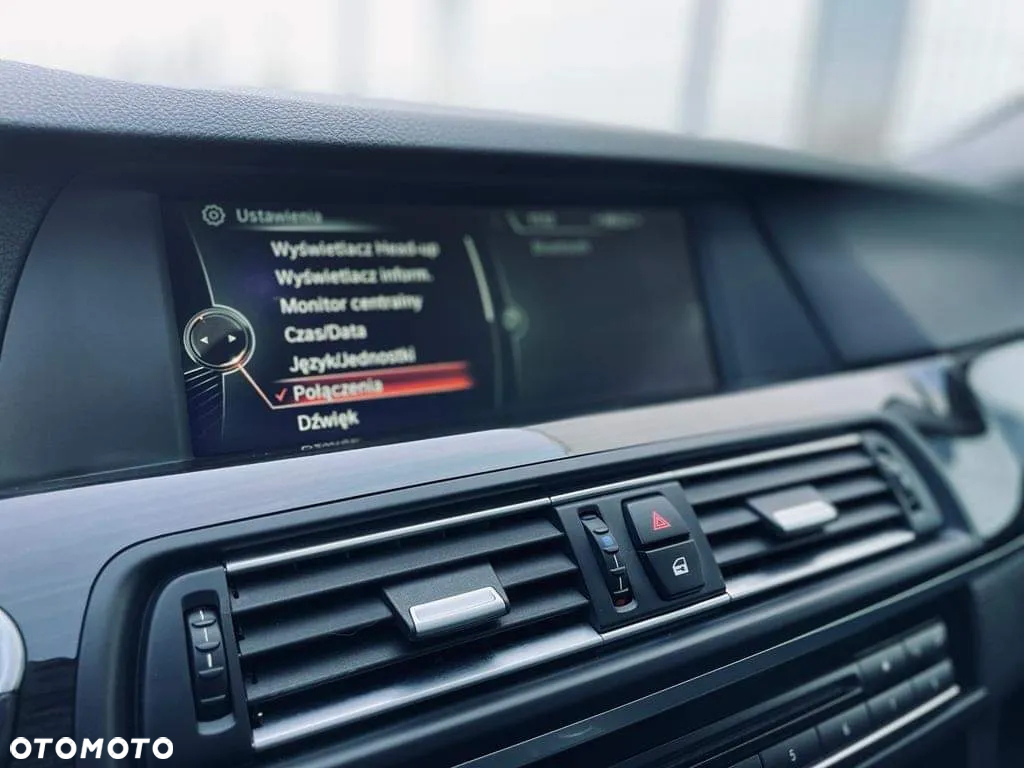 BMW Seria 5 520d Touring - 14