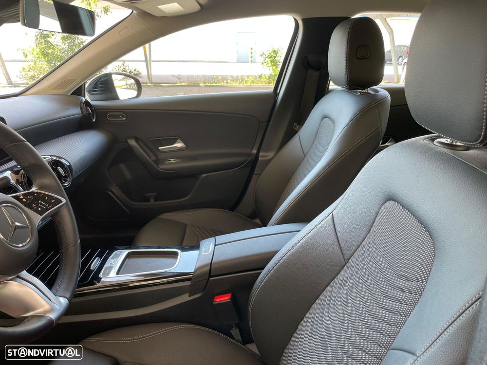 Mercedes-Benz A 200 Standard - 8