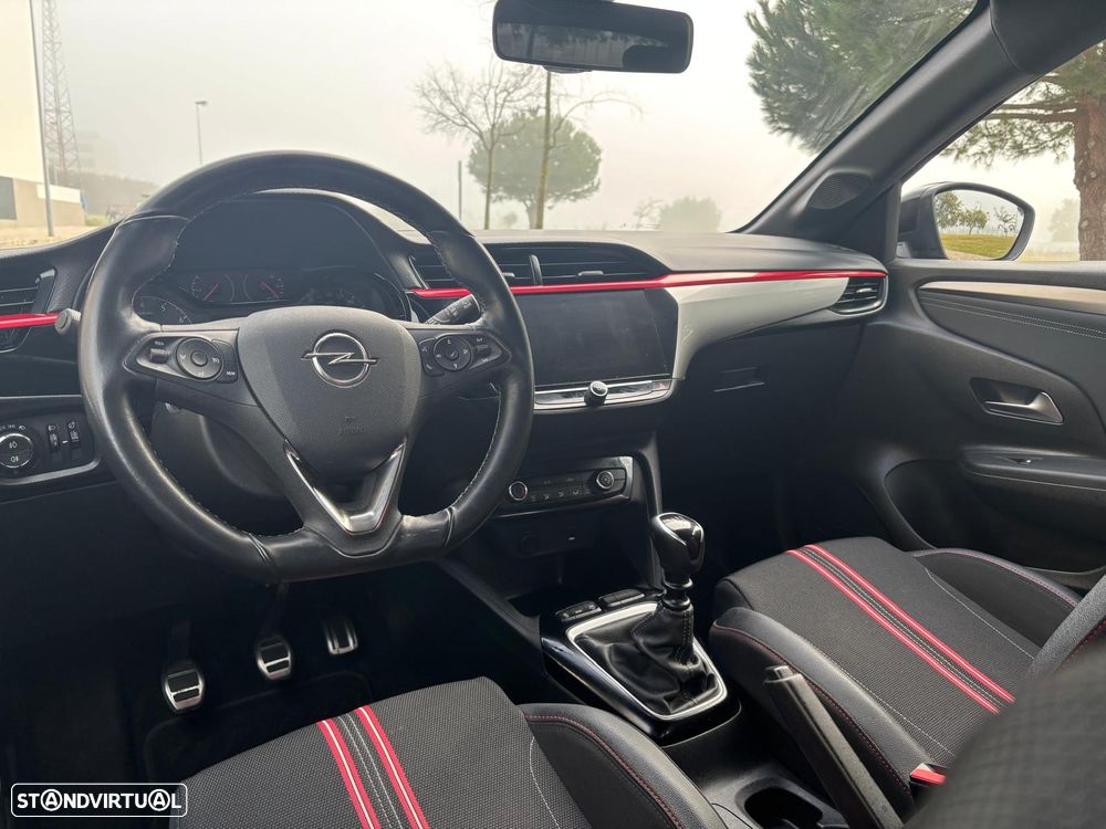 Opel Corsa 1.2 T GS Line - 12