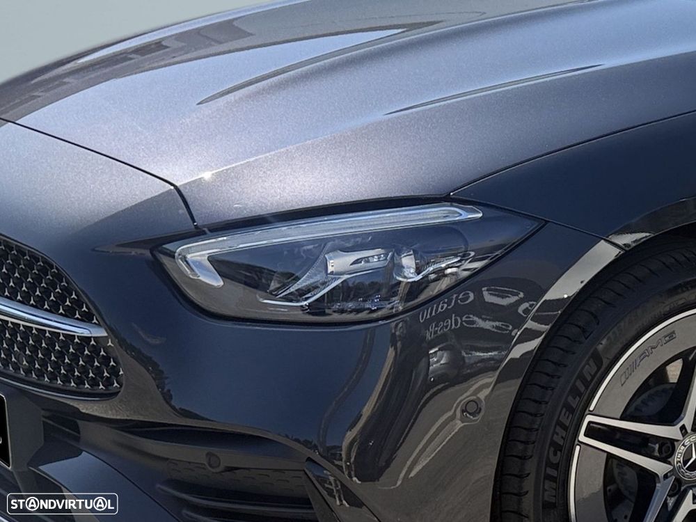 Mercedes-Benz C 300 e AMG Line - 3