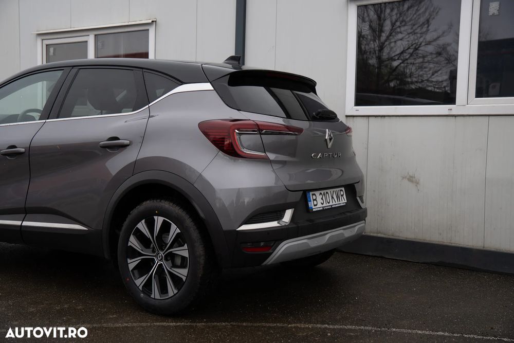 Renault Captur MHEV 140 Techno - 7