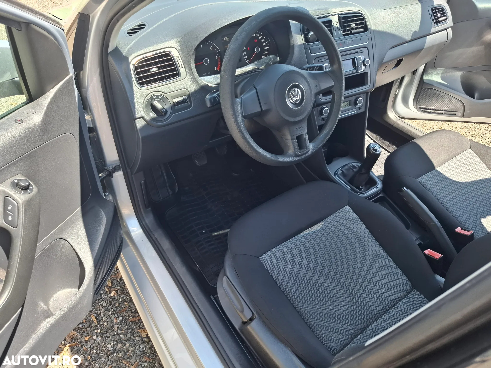Volkswagen Polo 1.2 TDI Blue Motion - 5