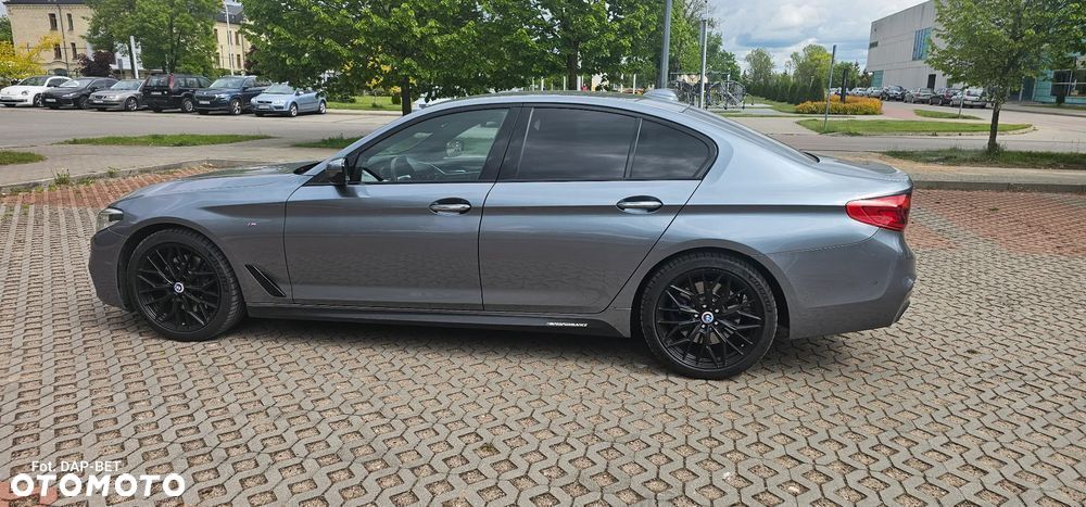 BMW Seria 5 530i xDrive M Sport sport - 4