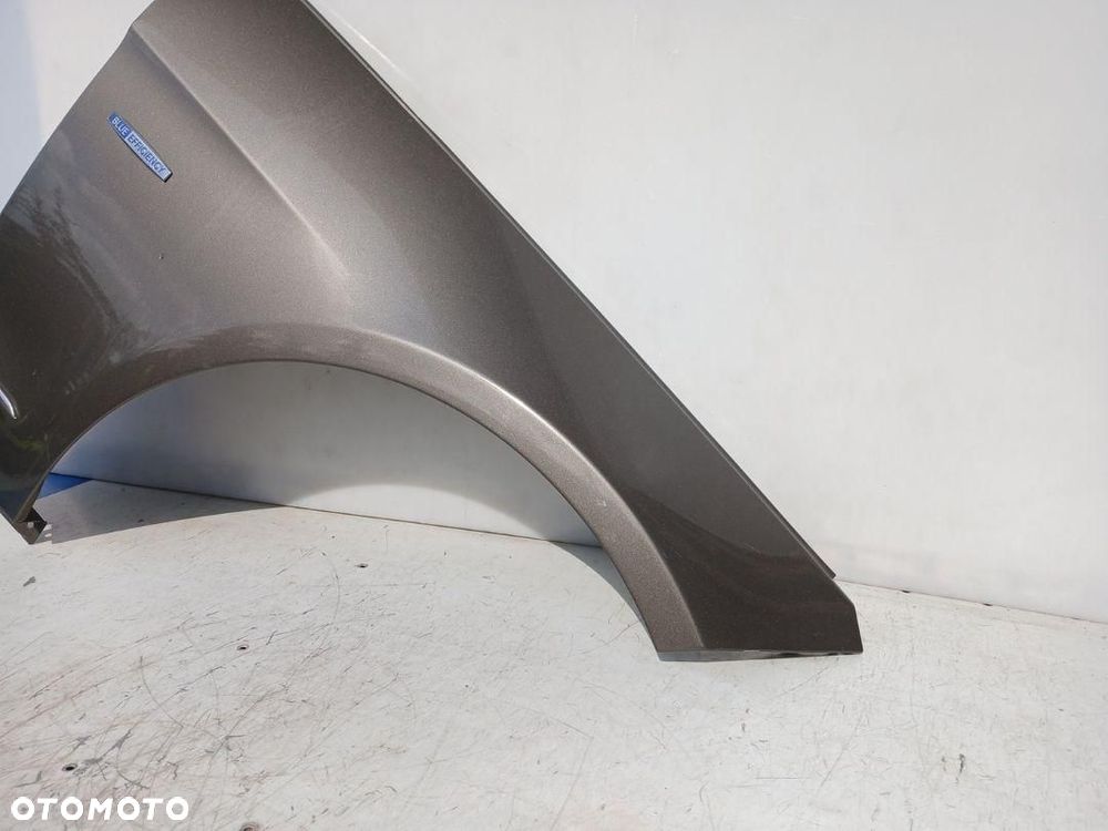 BŁOTNIK PRZÓD PRZEDNI PRAWY MERCEDES E-KLASA W212 KOD LAKIERU 963 - 2