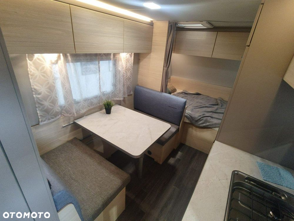 Weinsberg CaraCito 470 QDK - dla 4 osób z niskim DMC 1250 KG - 9