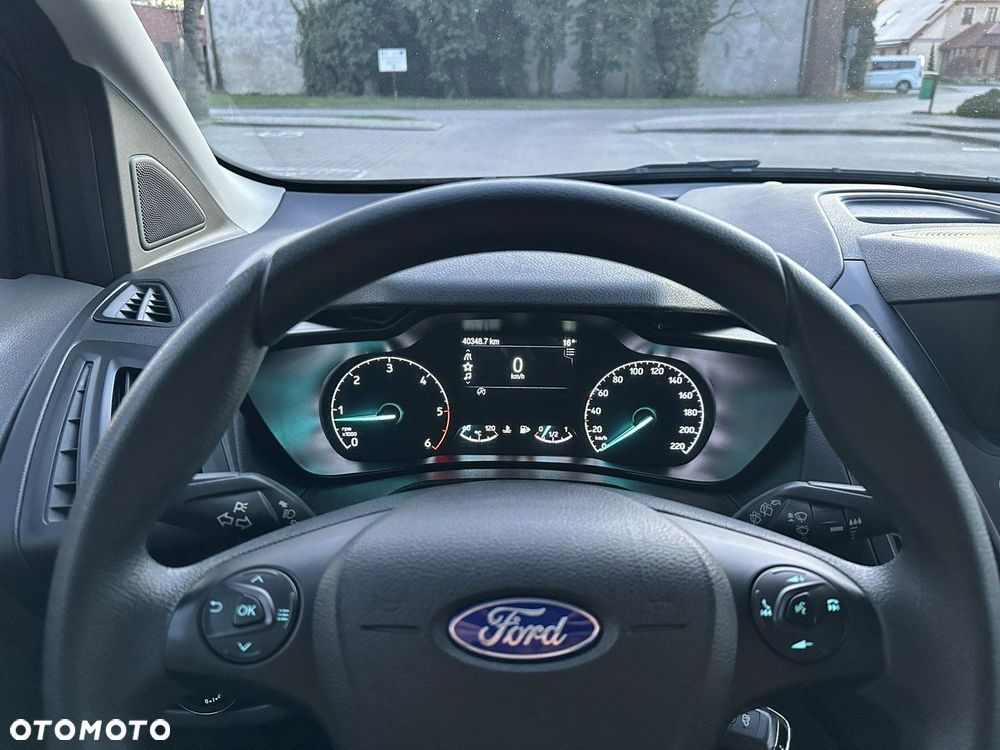 Ford Transit Connect - 15