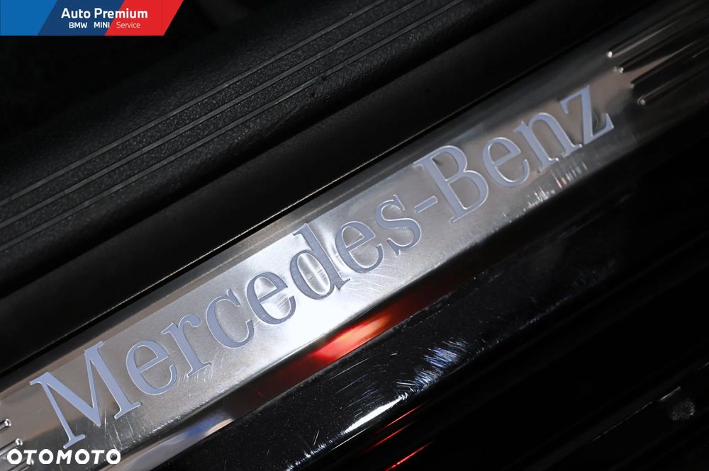 Mercedes-Benz Klasa E 220 d 4-Matic - 21