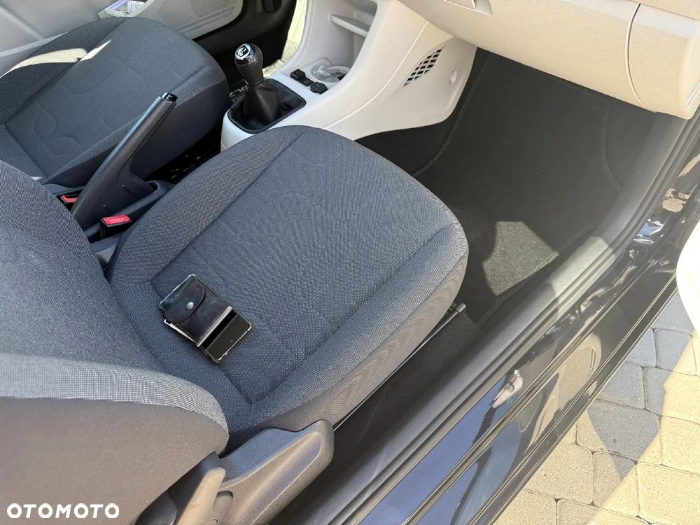 Volkswagen up! 1.0 move - 13