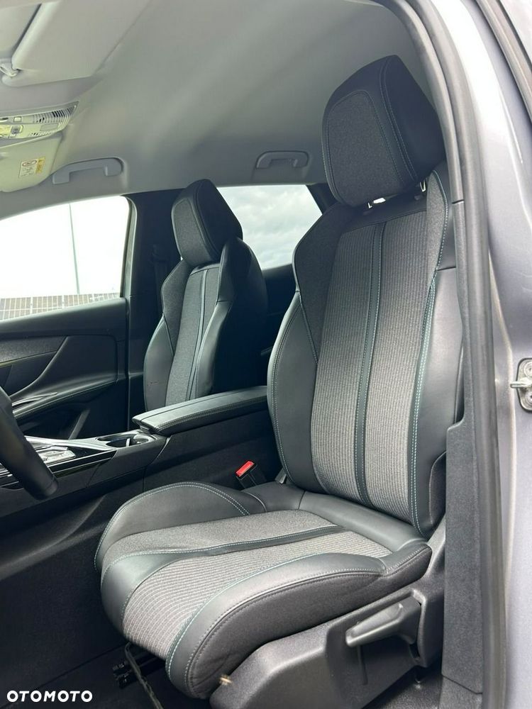Peugeot 3008 - 8