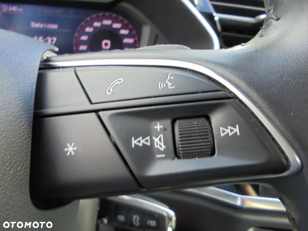 Audi Q3 2.0 TDI S tronic - 24