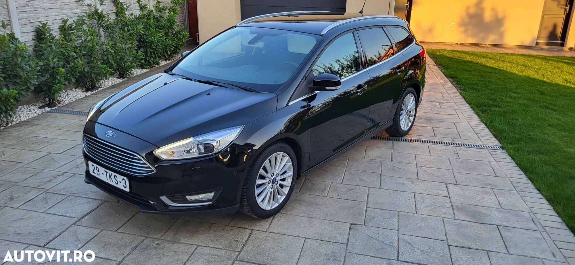 Ford Focus - 9
