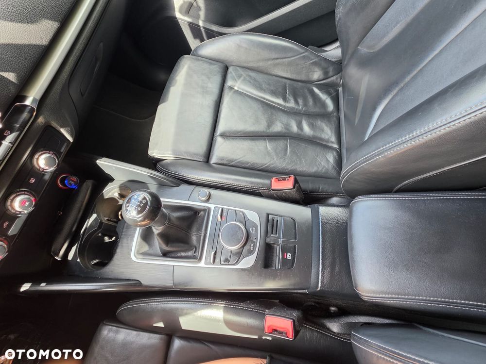 Audi A3 Sportback 2.0 TDI Ambition - 27