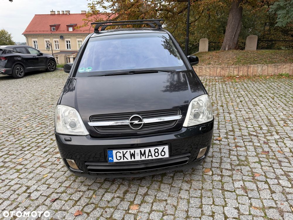 Opel Meriva 1.8 16V Easytronic Cosmo - 2