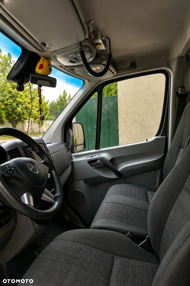 Mercedes-Benz Sprinter 906.211 - 6