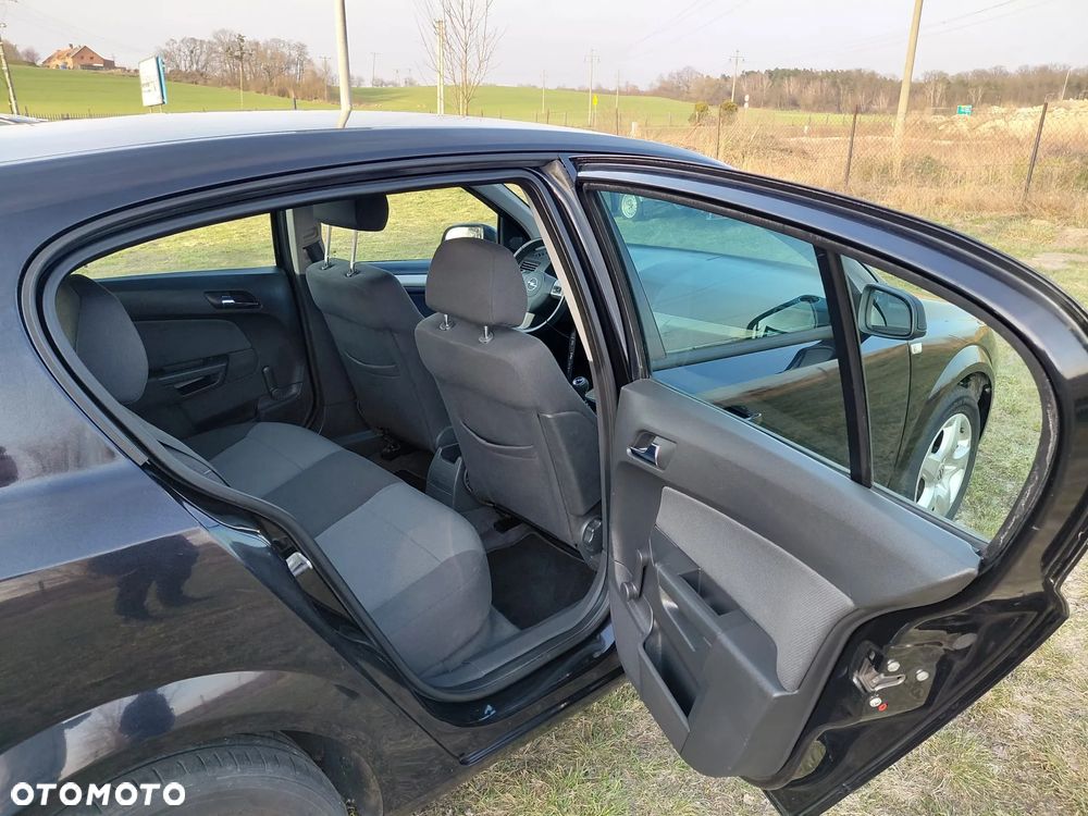 Opel Astra - 12