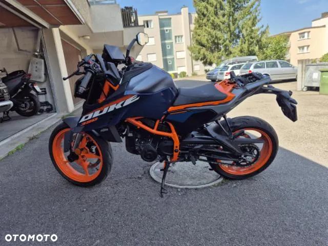 KTM Duke - 4
