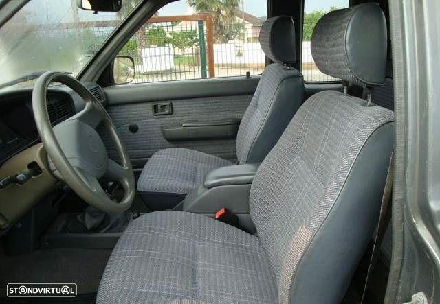 Toyota Hilux 2.4 D LN85LP Cx Dupla - 4