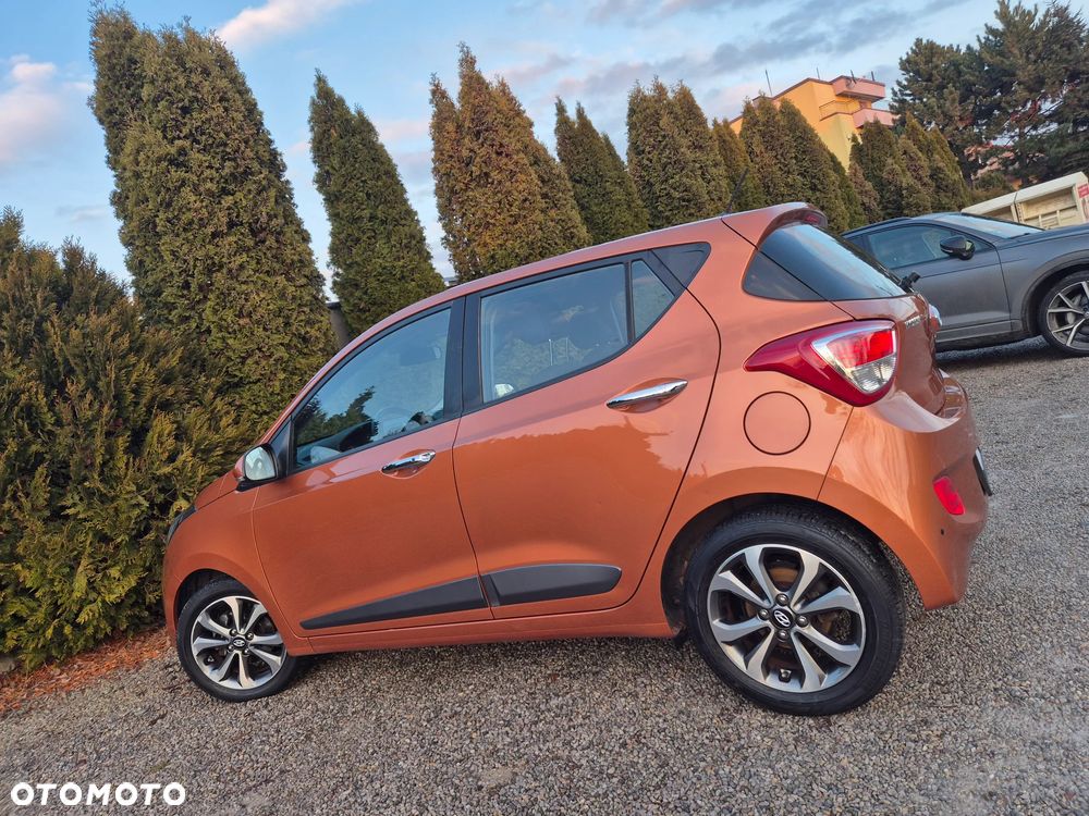 Hyundai i10 1.2 Fifa World Cup Edition - 28