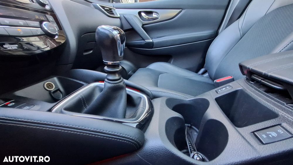 Nissan Qashqai 1.5 DCI TEKNA - 19