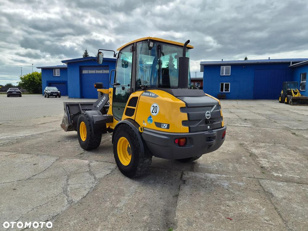 Volvo L 25 F - Z spr z Niemiec - 4