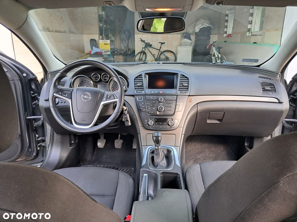 Opel Insignia 1.4 T S&S - 10