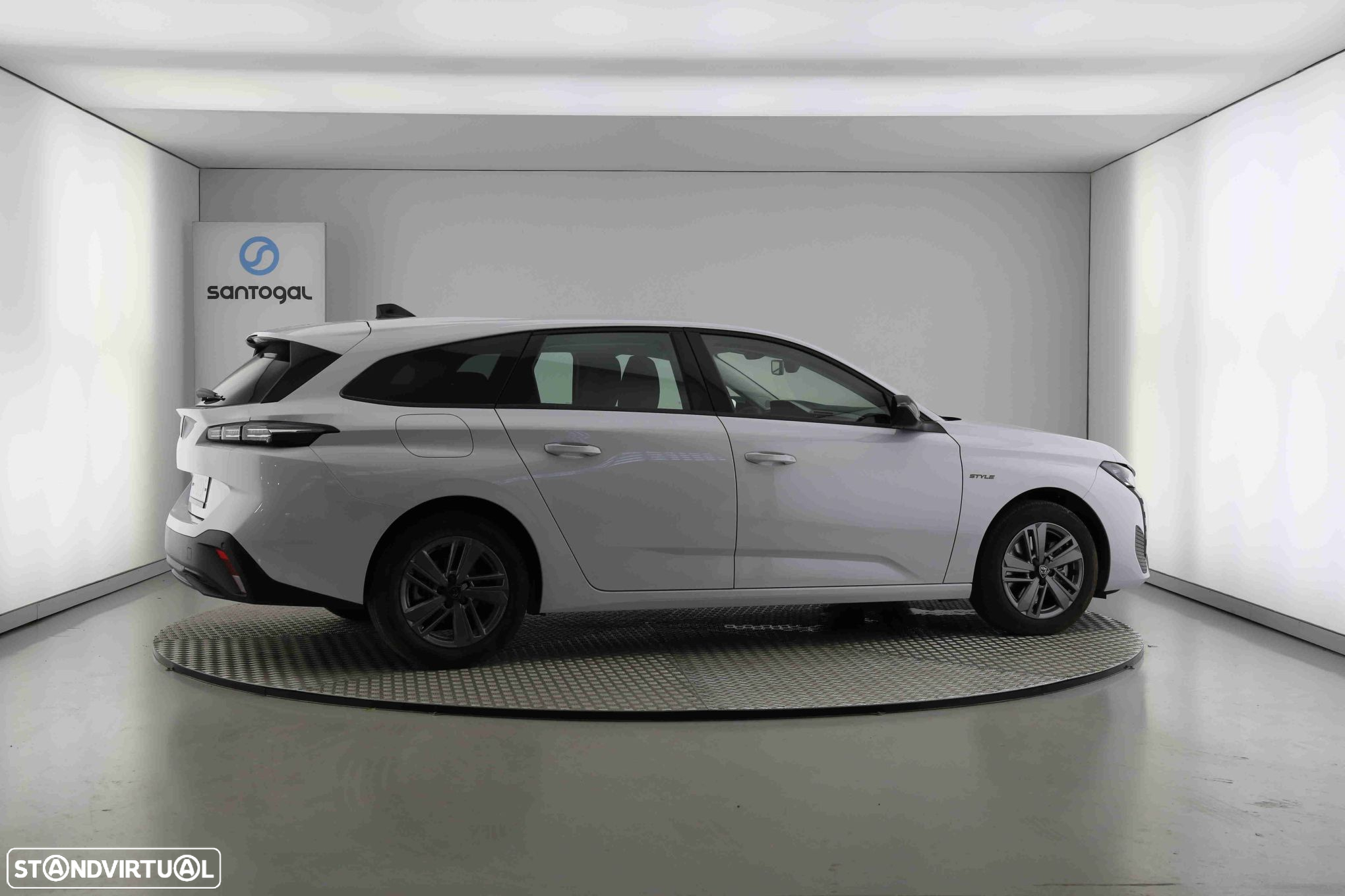 Peugeot 308 SW 1.2 Hybrid Style e-DCS6 - 3