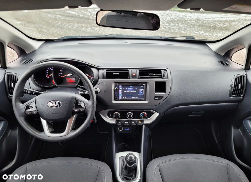 Kia Rio 1.2 Business Line - 20