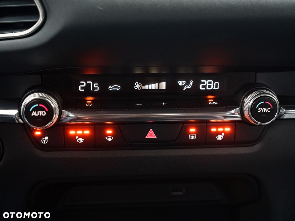 Mazda CX-30 SKYACTIV-D 1.8 SELECTION - 25