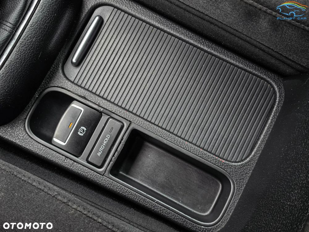 Volkswagen Tiguan 2.0 TDI DPF 4Motion Cup Sport & Style - 32