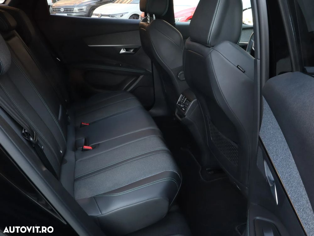Peugeot 3008 1.2 PureTech 130 EAT8 Allure Pack - 20