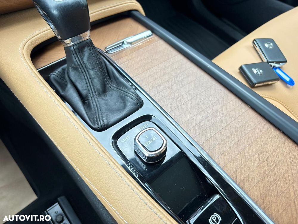 Volvo XC 90 D5 AWD Geartronic Inscription - 27