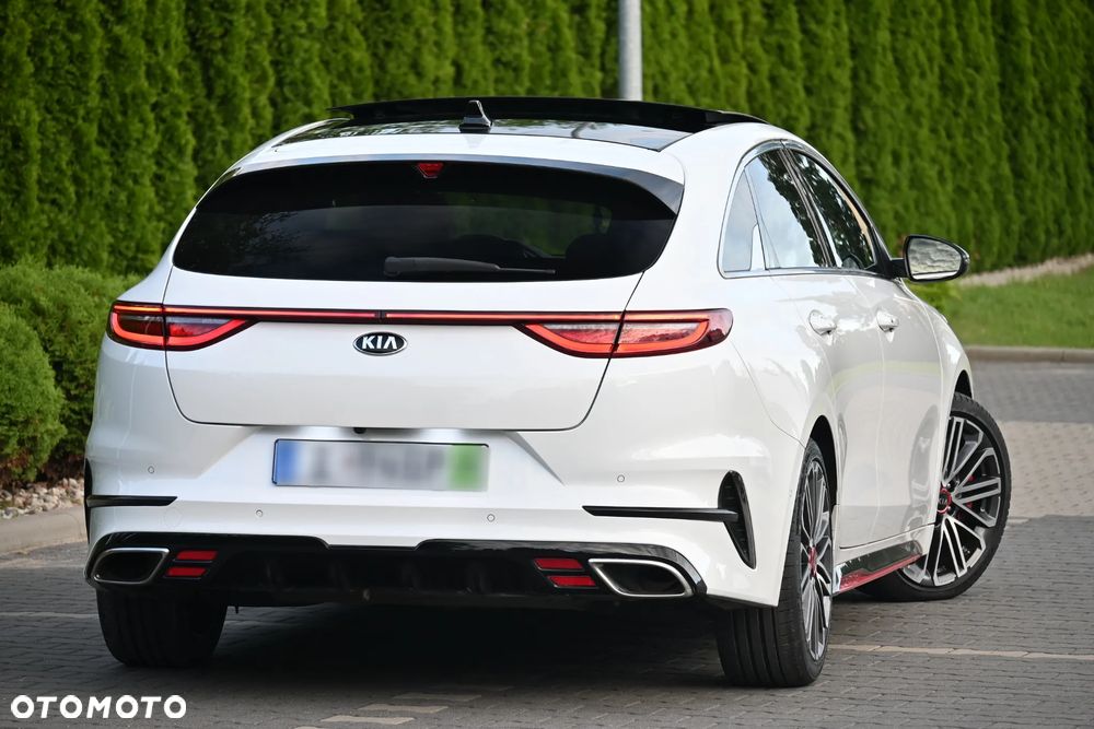 Kia ProCeed 1.6 T-GDI DCT7 OPF GT - 10