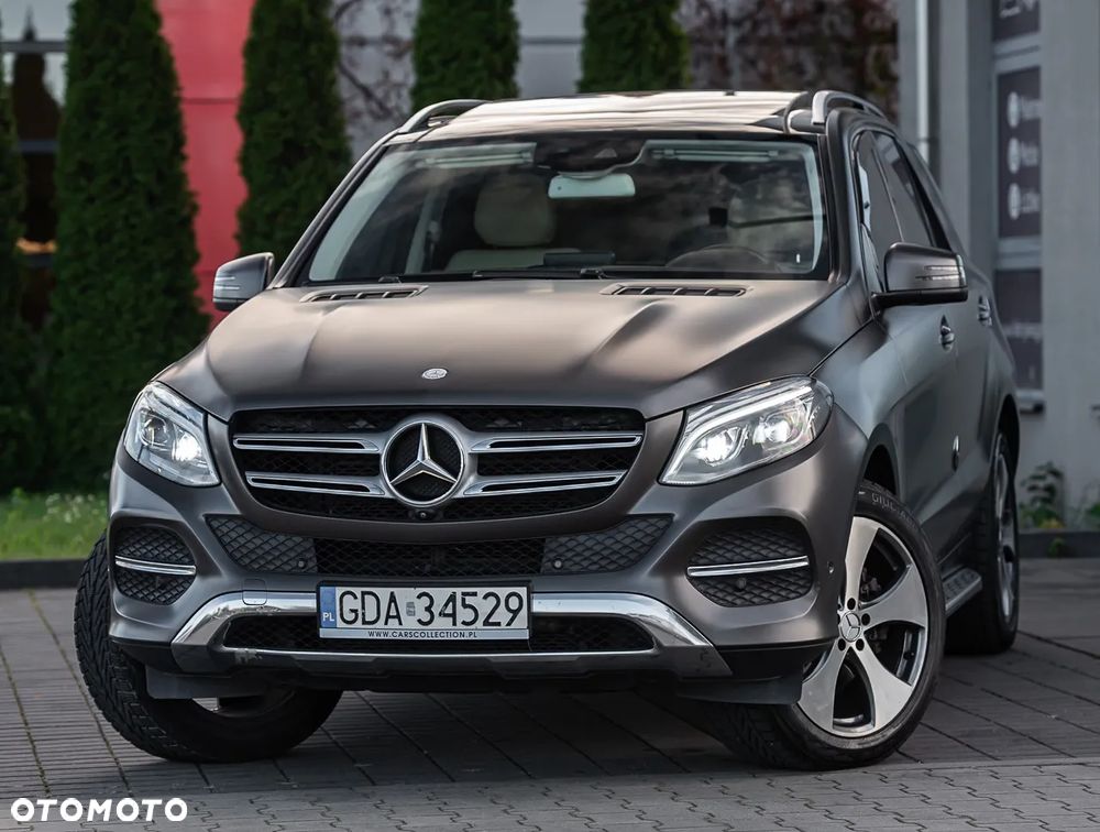 Mercedes-Benz GLE - 10