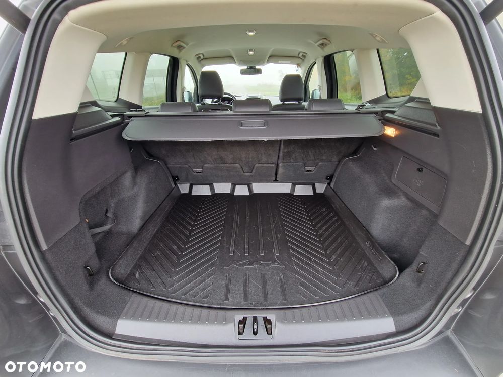 Ford Kuga 2.0 TDCi AWD Titanium - 14
