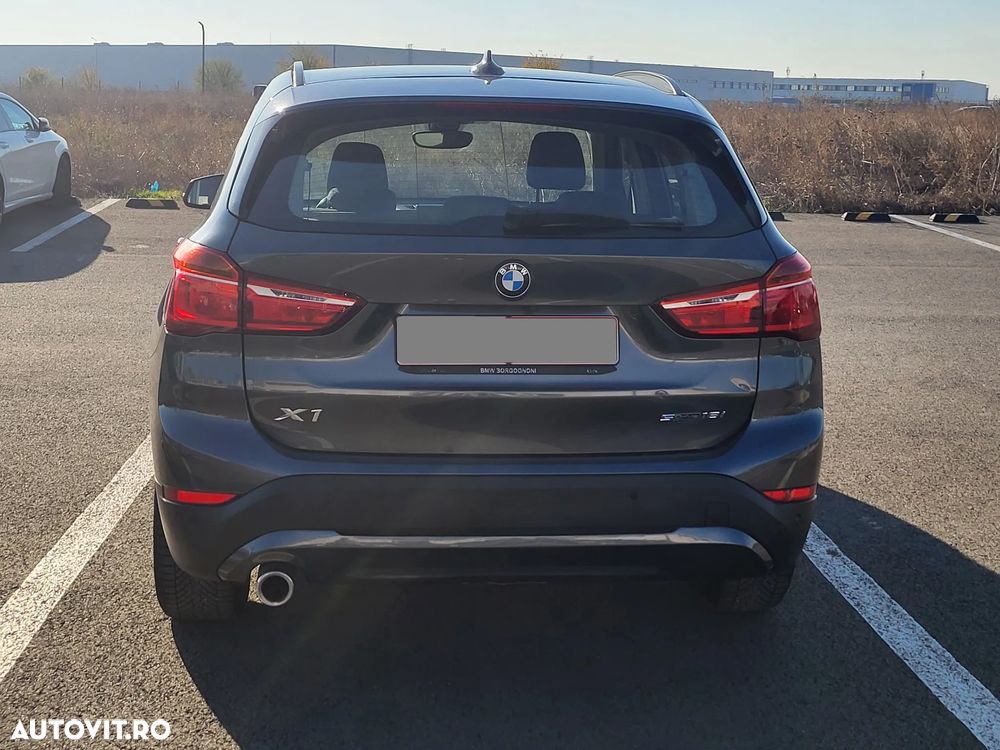 BMW X1 sDrive18i AT - 4