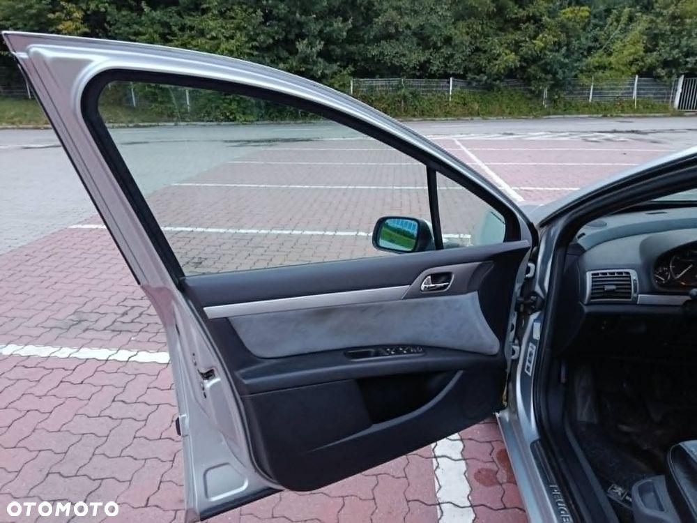 Peugeot 407 HDi 110 Tendance - 9