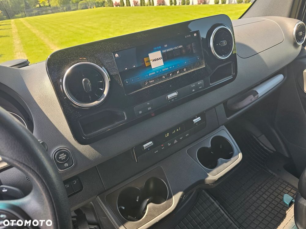 Mercedes-Benz SPRINTER 319 V6 3.0 CDI POMOC DROGOWA LAWETA KEEGER - 29
