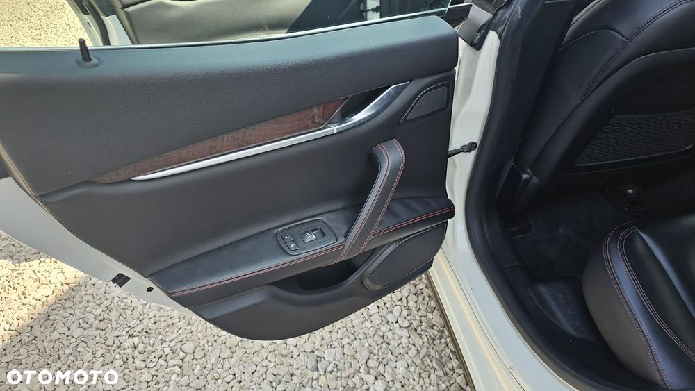 Maserati Ghibli Automatik S - 20